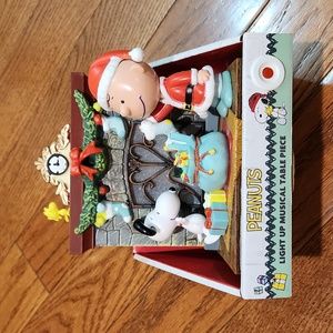 NIB Peanuts Light Up Musical Table Piece HOLIDAY Christmas